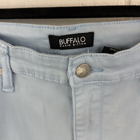 Buffalo Women's Size 8 Havana Hi-Rise Soft Stretch Ankle Skinny Light Blue Jeans - Picture 3 of 11